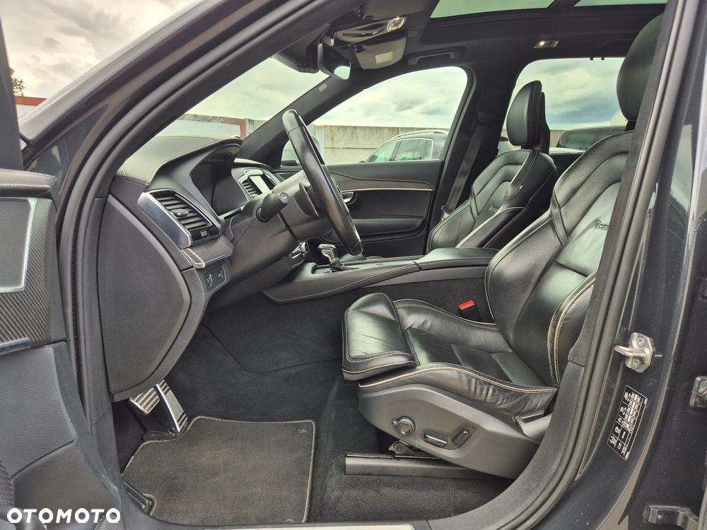 Volvo XC 90 D5 AWD Geartronic RDesign - 23