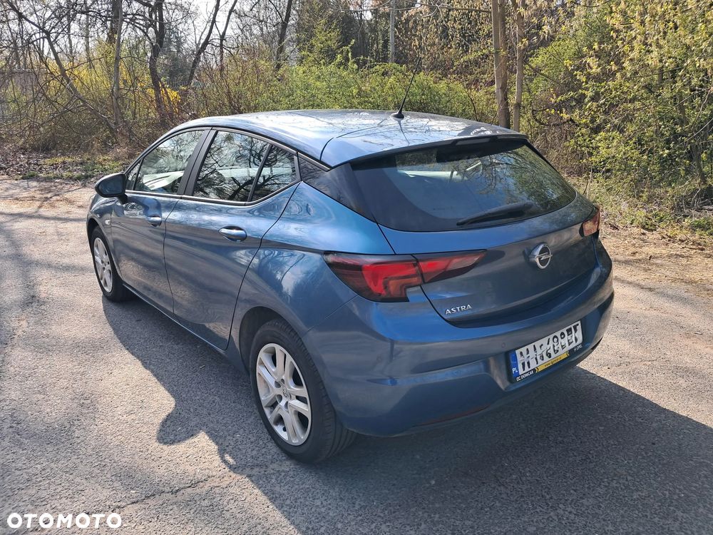 Opel Astra - 4
