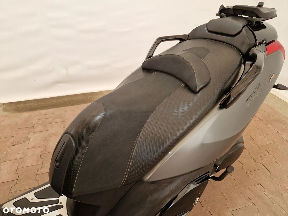 Peugeot Metropolis - 29