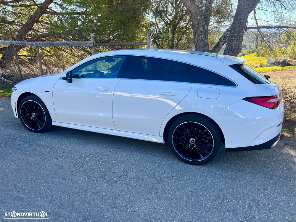 Mercedes-Benz CLA 250 e Shooting Brake AMG Line - 8