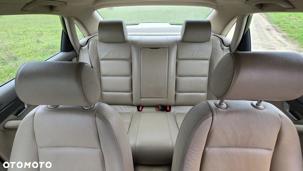 Audi A4 Limousine 1.9 TDI - 11