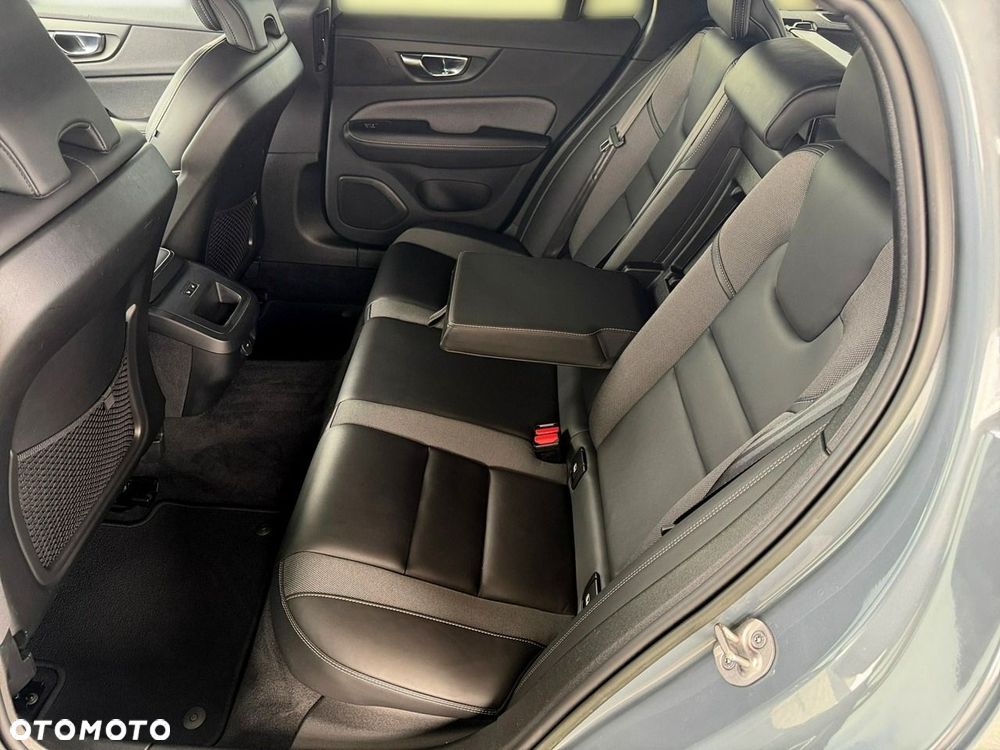 Volvo V60 - 14