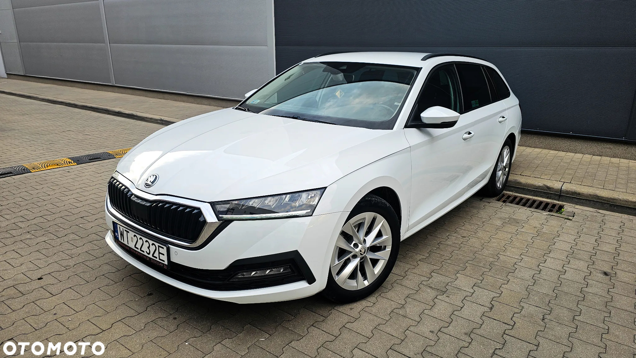 Skoda Octavia 2.0 TDI SCR Ambition DSG - 11
