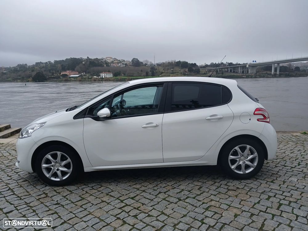 Peugeot 208 1.4 HDi Active - 7