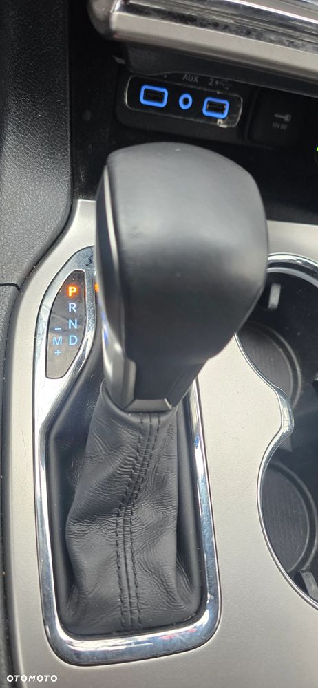 Jeep Grand Cherokee - 25