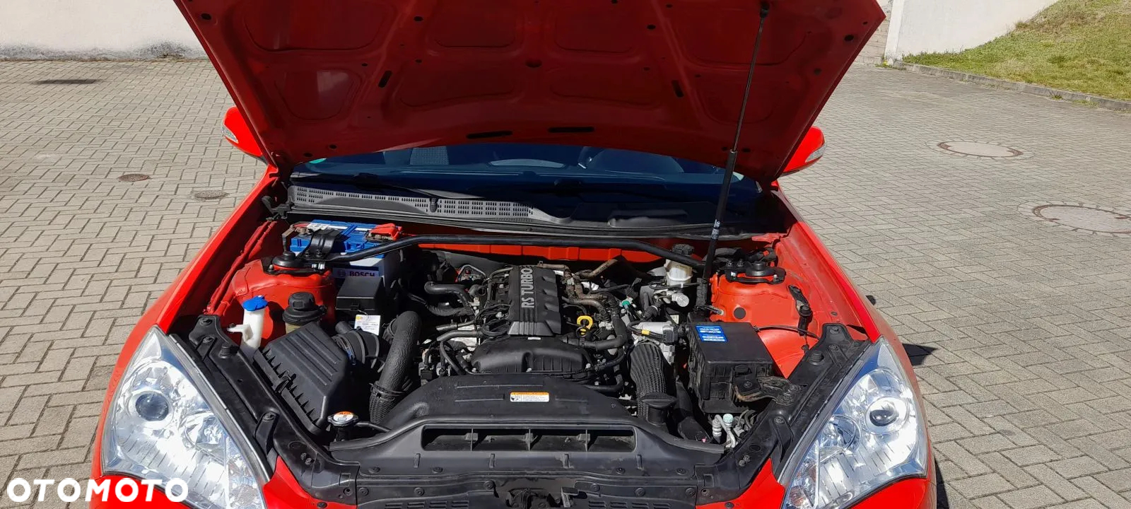 Hyundai Genesis Coupe 2.0 T - 11