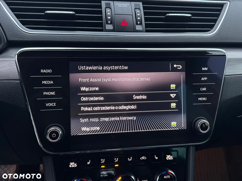 Skoda Superb 1.5 TSI Style DSG - 19