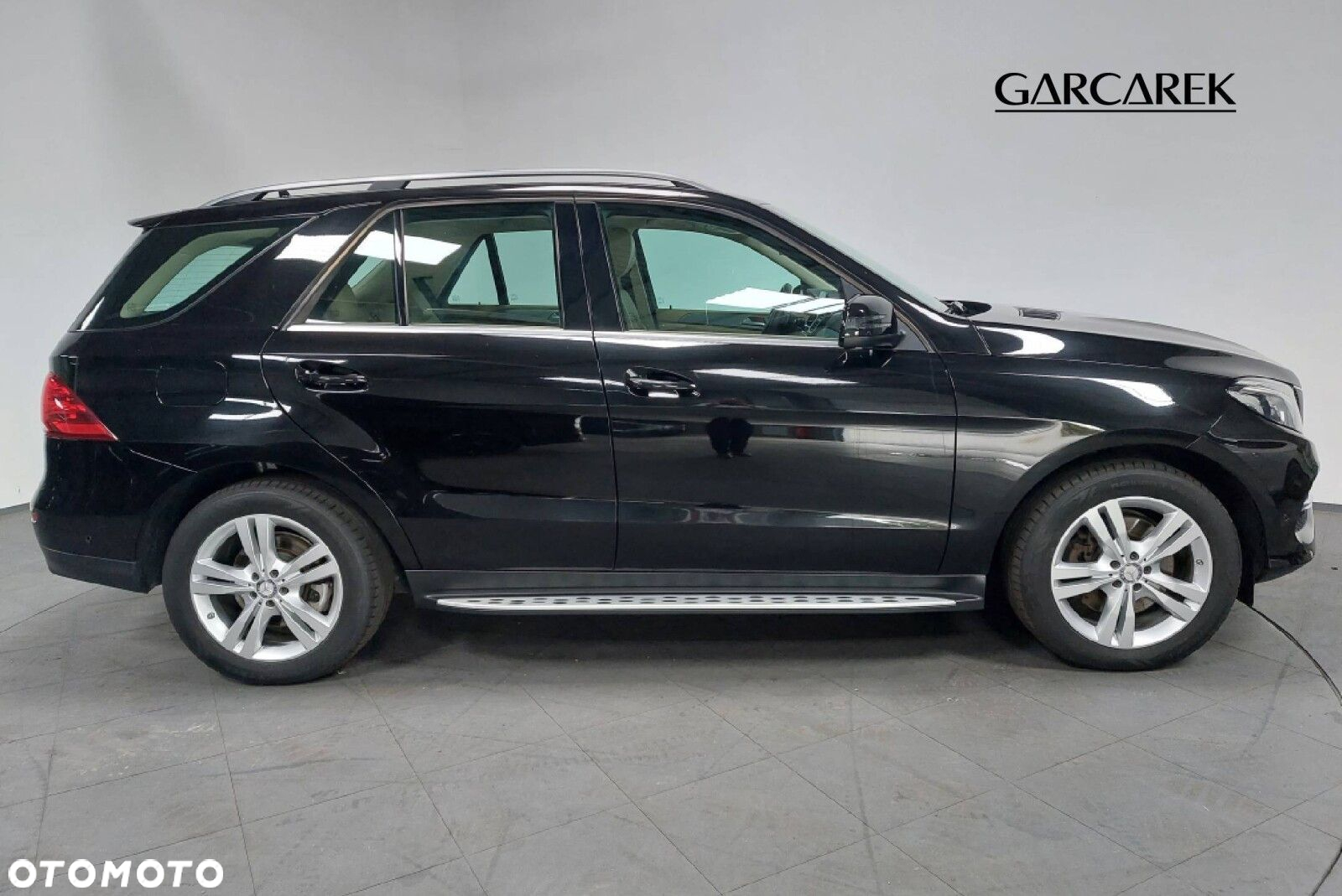 Mercedes-Benz GLE - 9