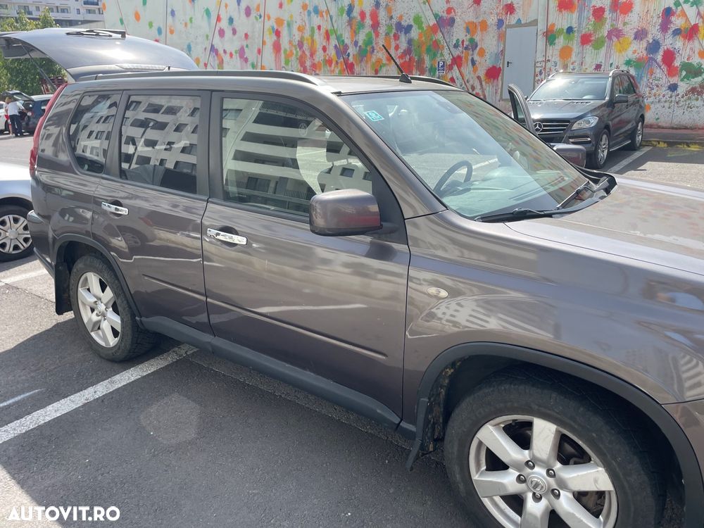 Nissan X-Trail 2.0 dCi DPF All Mode 4X4-i Elegance Aut - 6
