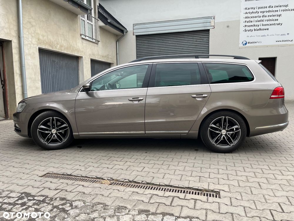 Volkswagen Passat 2.0 TDI DPF Comfortline - 9