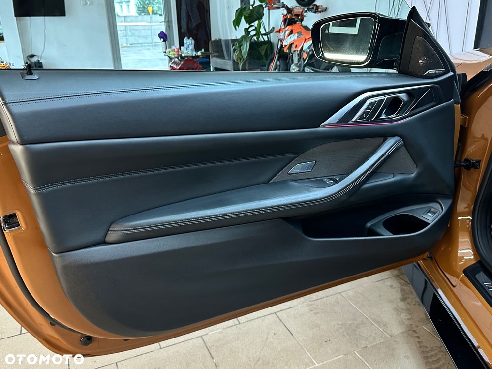 BMW M4 Competition M xDrive sport - 33