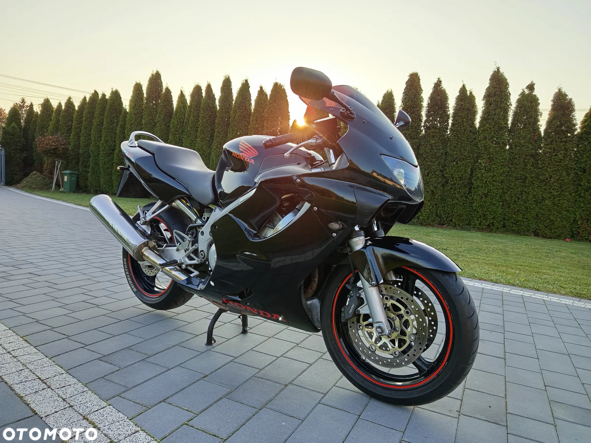 Honda CBR - 7