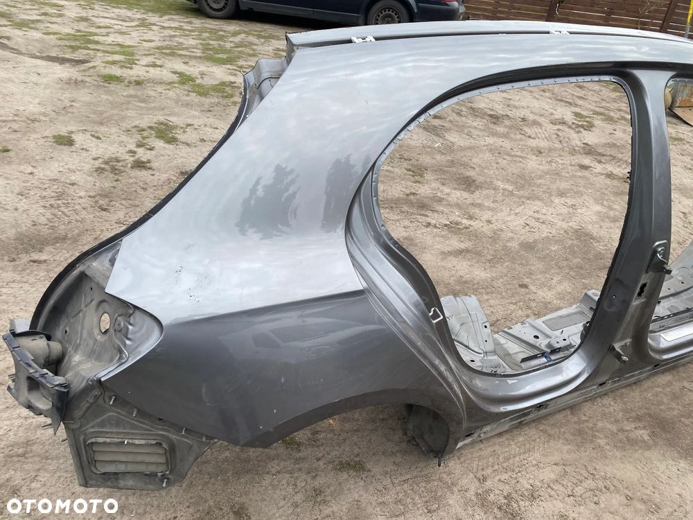 MERCEDES 177 slupek prog cwiartka prawy lewy caly bok 787 - 7