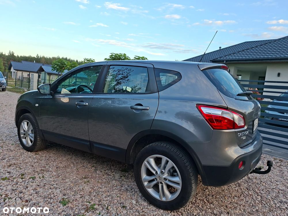 Nissan Qashqai 2012 photo 3