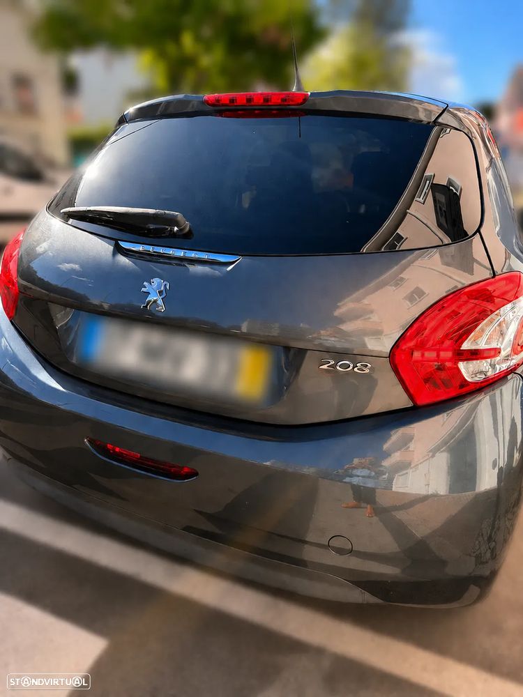 Peugeot 208 1.4 HDi - 15