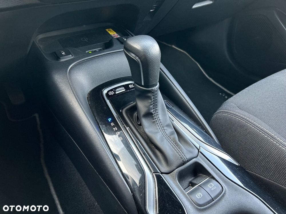 Toyota Corolla 1.8 Hybrid Comfort - 20