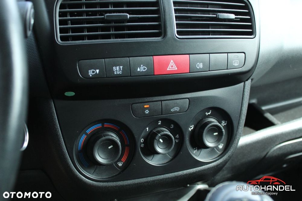 Fiat Doblo - 12