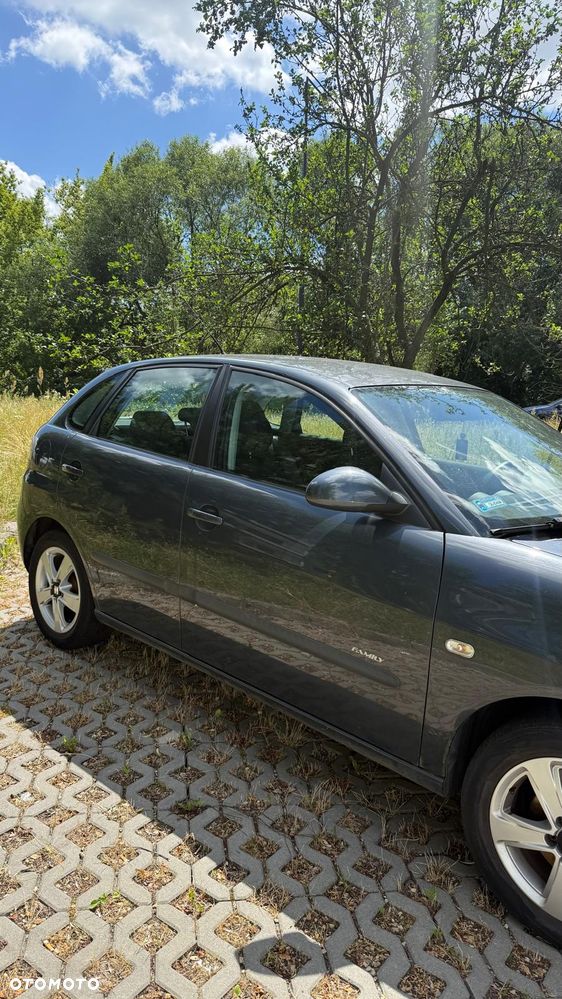 Seat Ibiza 1.4 16V Reference - 4