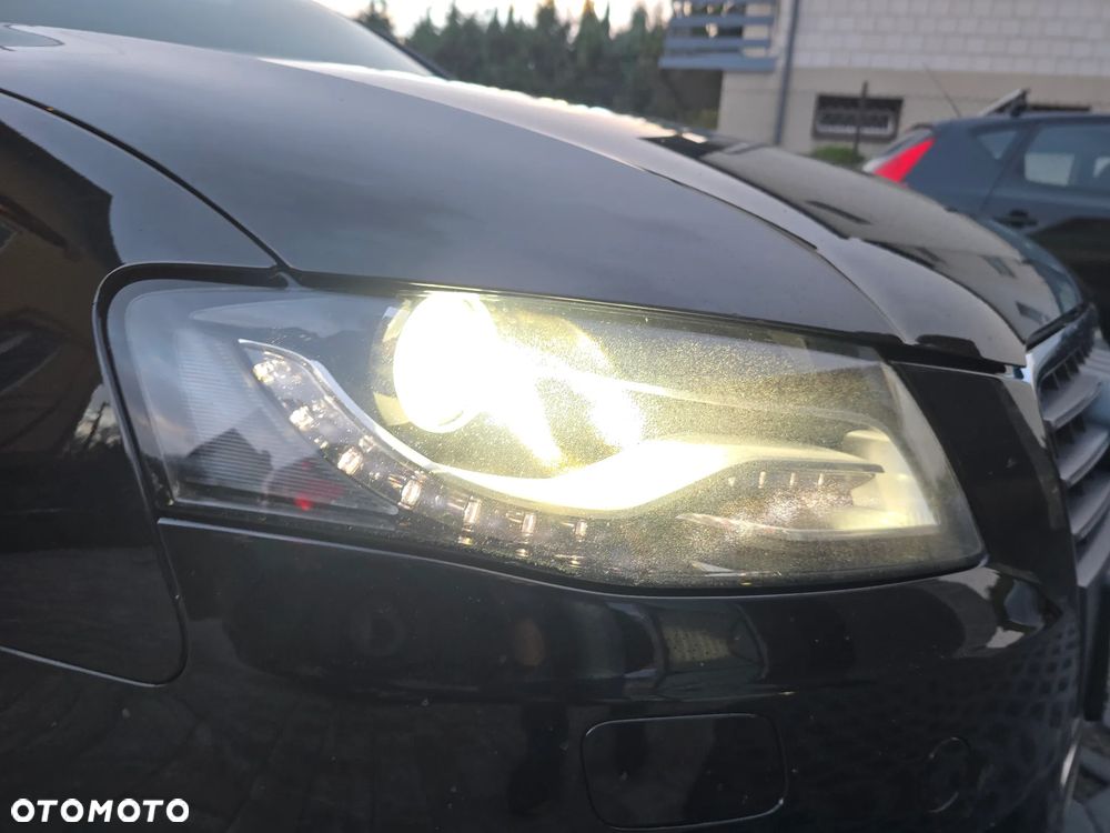 Audi A4 Avant - 13