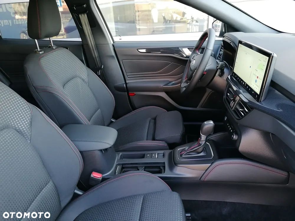 Ford Focus 1.0 EcoBoost mHEV ST-Line X - 19