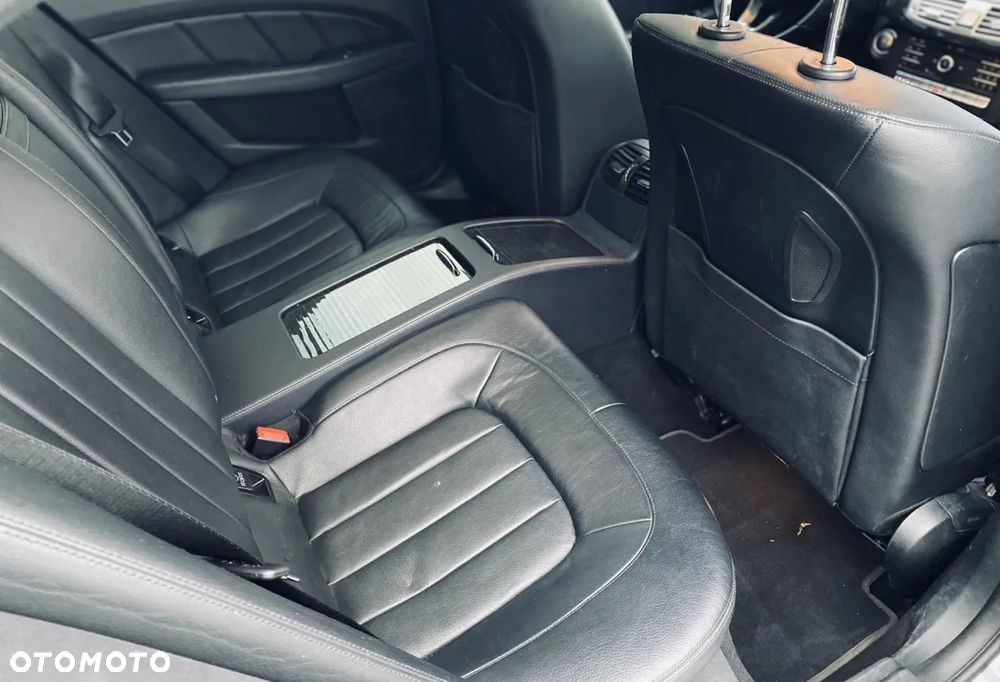 Mercedes-Benz CLS - 14