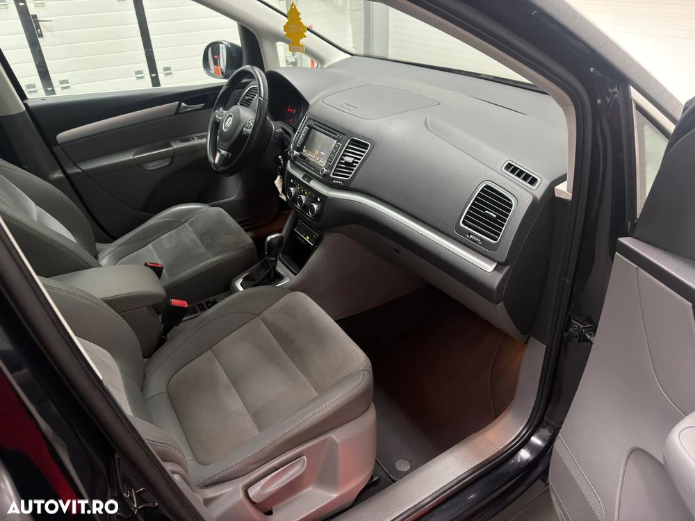 Volkswagen Sharan 2.0 TDI DSG BlueMotion Technology Highline - 11