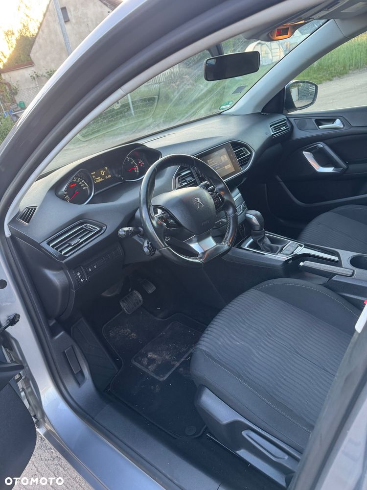 Peugeot 308 - 17
