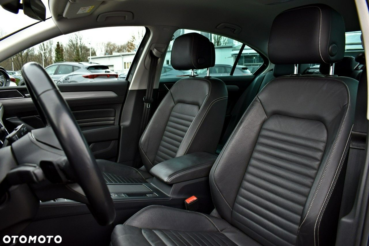 Volkswagen Passat 2.0 TDI EVO Business DSG - 11