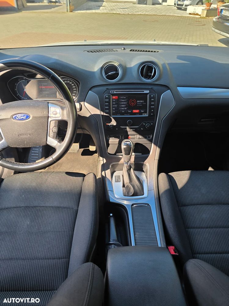 FORD Mondeo 2013 — imagine 14