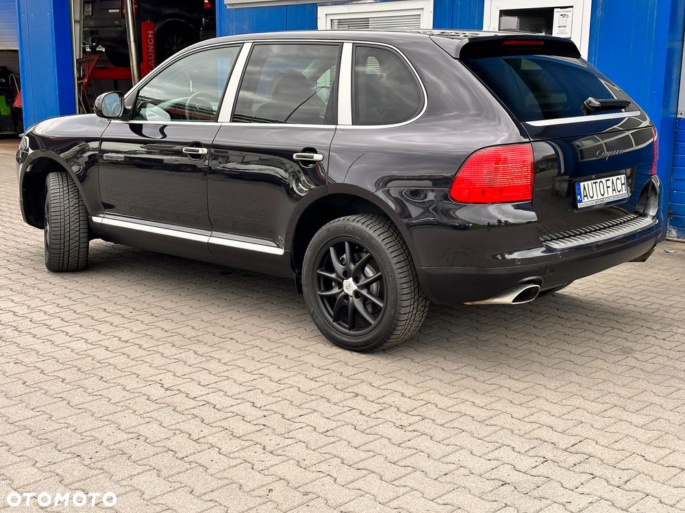 Porsche Cayenne Standard - 8