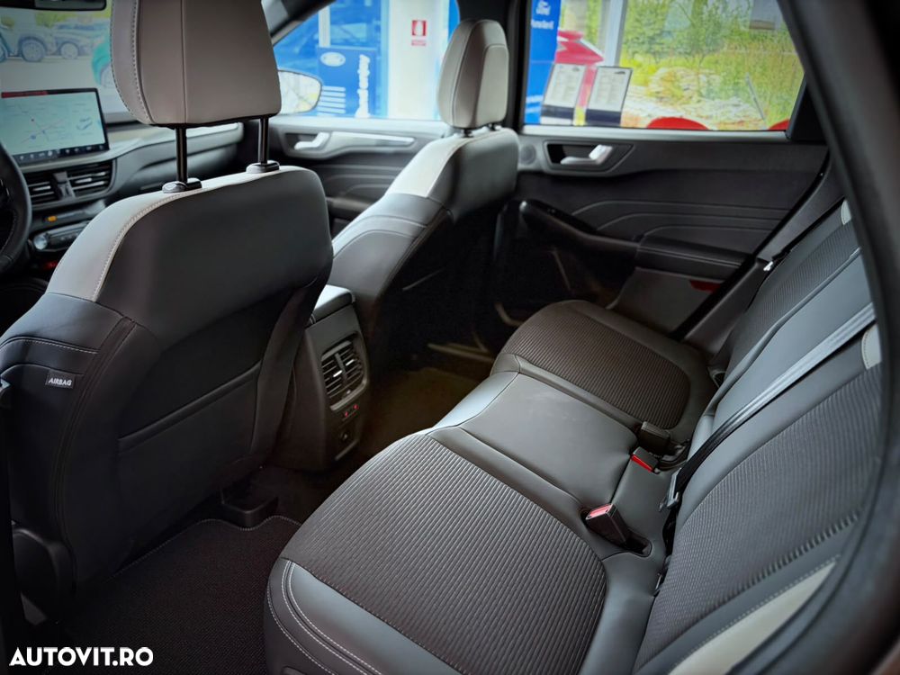 Ford Kuga 2.5 Duratec PHEV SOUND EDITION - 26