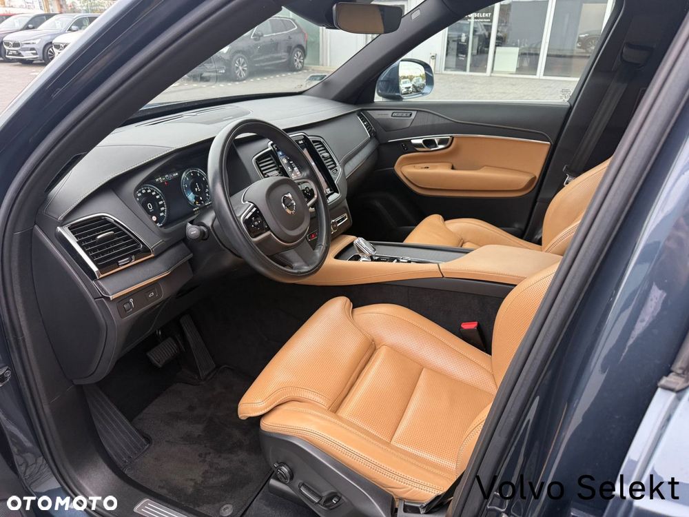 Volvo XC 90 - 10
