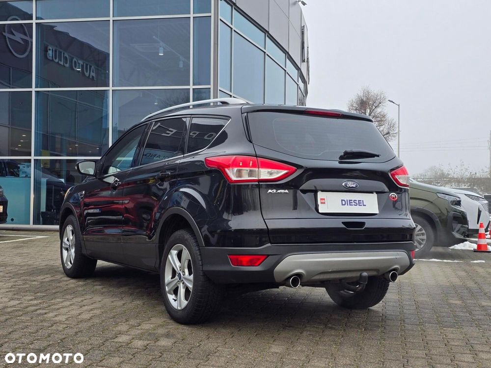 Ford Kuga - 4