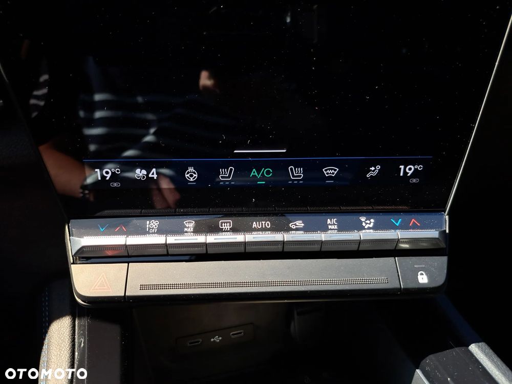 Renault Espace 1.2 E-Tech Full Hybrid 200 esprit Alpine MMT 5os - 16