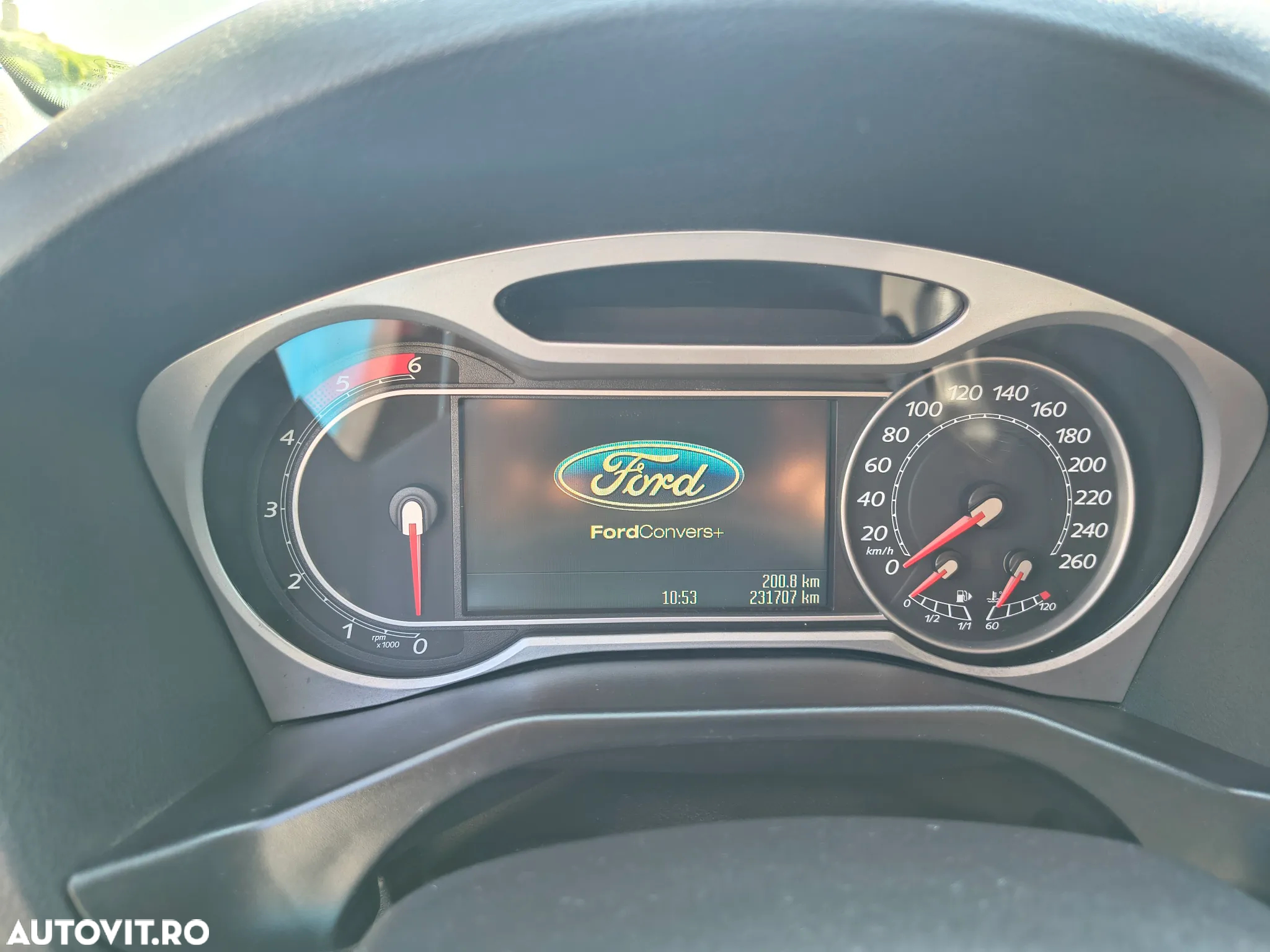 Ford Mondeo 1.8 TDCi Ambiente - 8