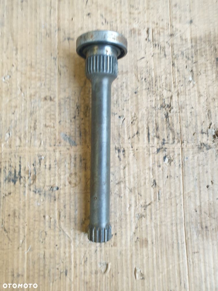 Wałek przystawki pompy hydraulicznej Mercedes Actros MP 1,2,3,4 - 1