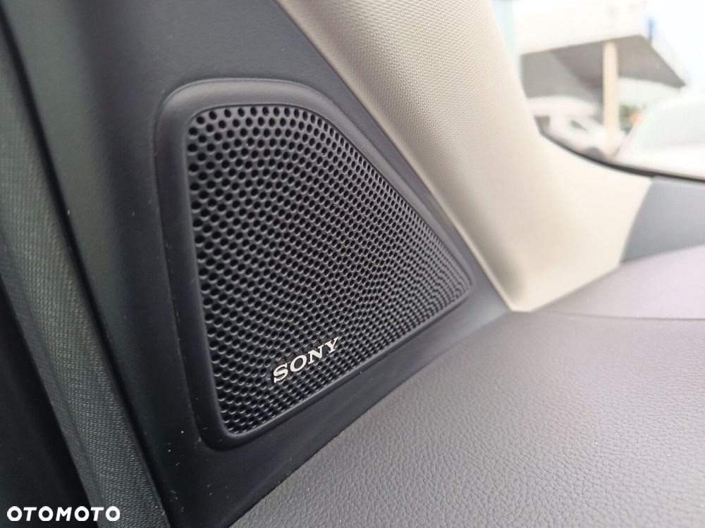 Ford Kuga - 22