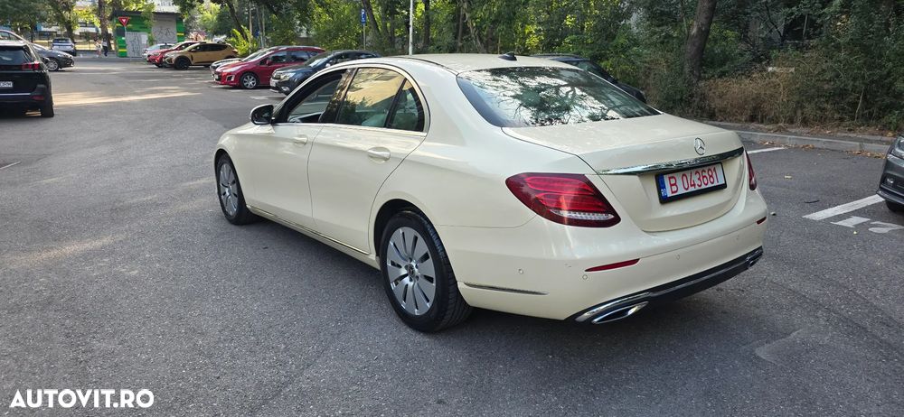 Mercedes-Benz E 200 d Aut. - 1