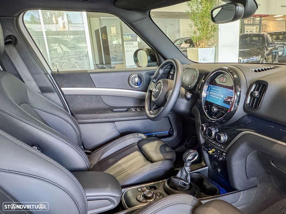 MINI Countryman Cooper SE ALL4 Auto - 15