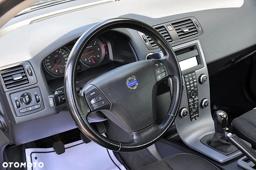Volvo C30 1.6D Momentum - 16