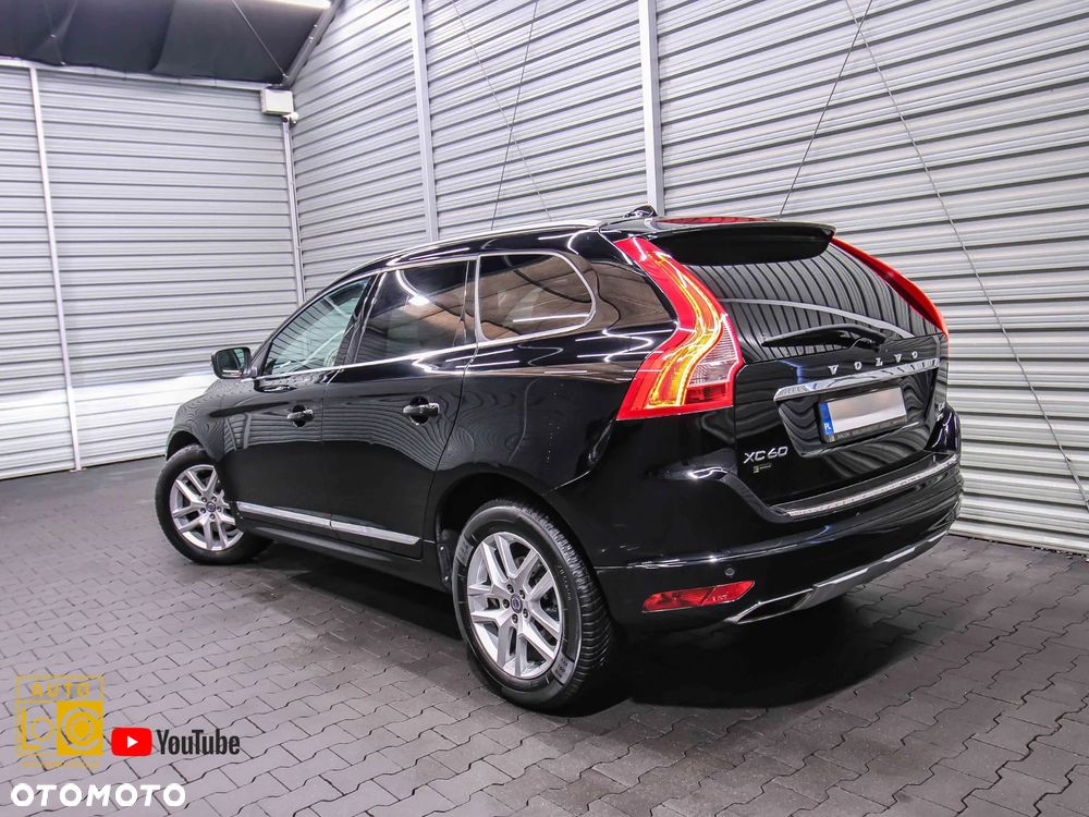 Volvo XC 60 D4 AWD Summum - 4