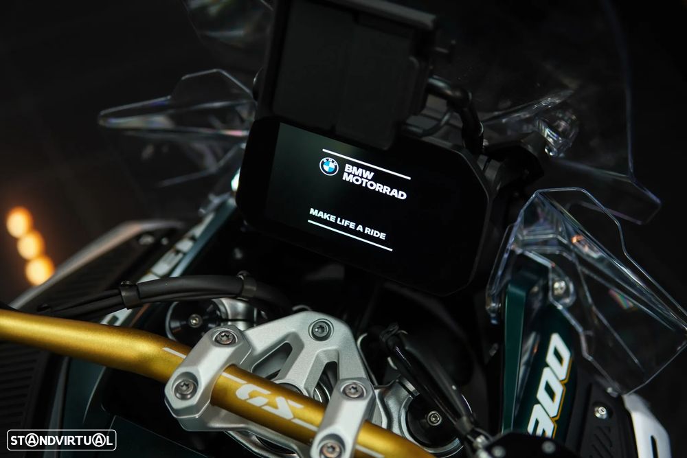 BMW R 1300 GS Adventure KARAKORUM Option 719 Akrapovic ASA - 37