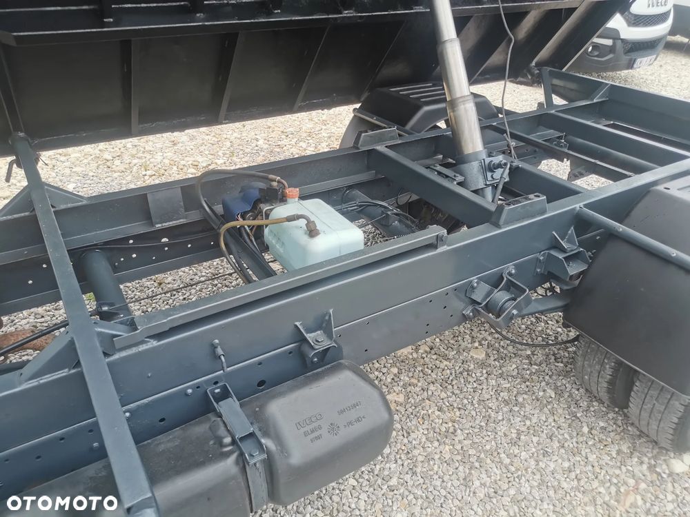Iveco Daily 35C15 kiper Hak 3.0-150KM Blokada mostu bliźniak wywrotka - 12
