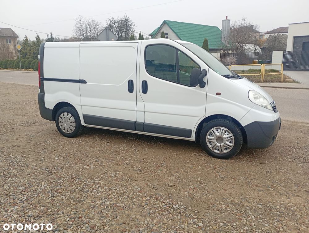 Opel Vivaro - 38