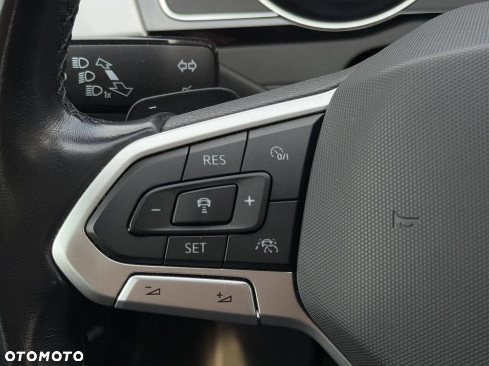 Volkswagen Passat 2.0 TDI EVO Business DSG - 21