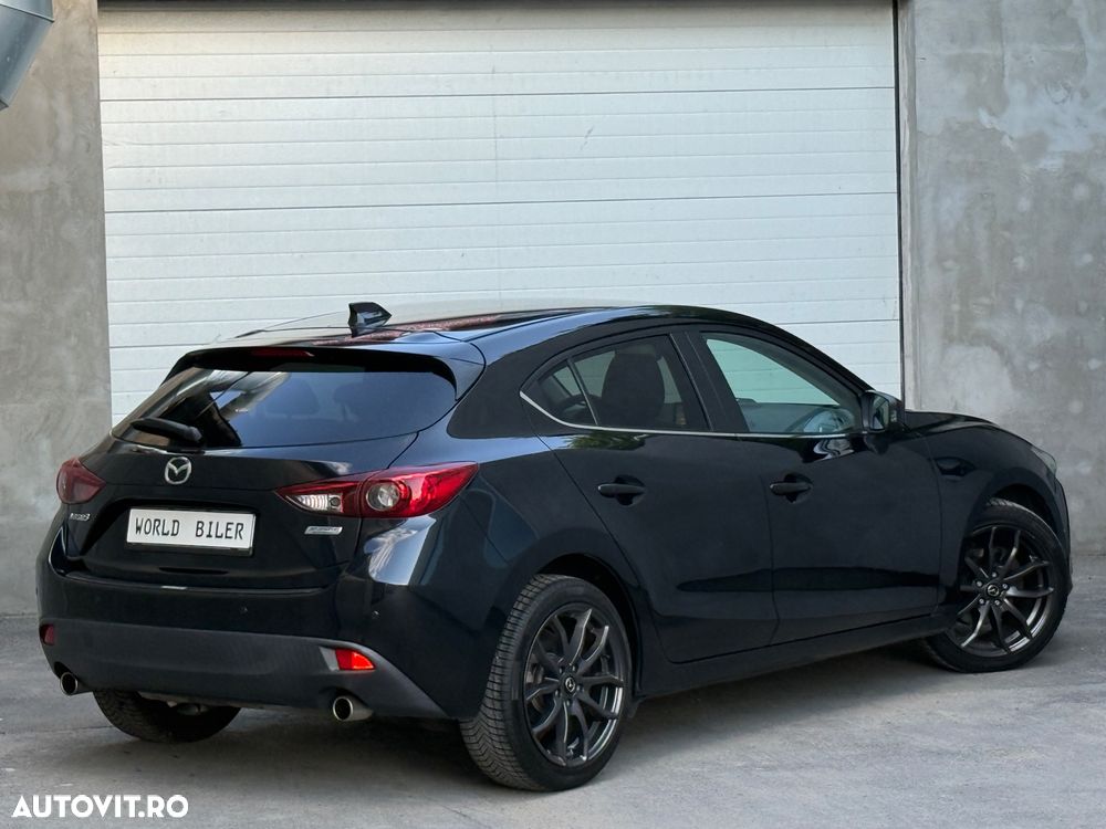 Mazda 3 - 4
