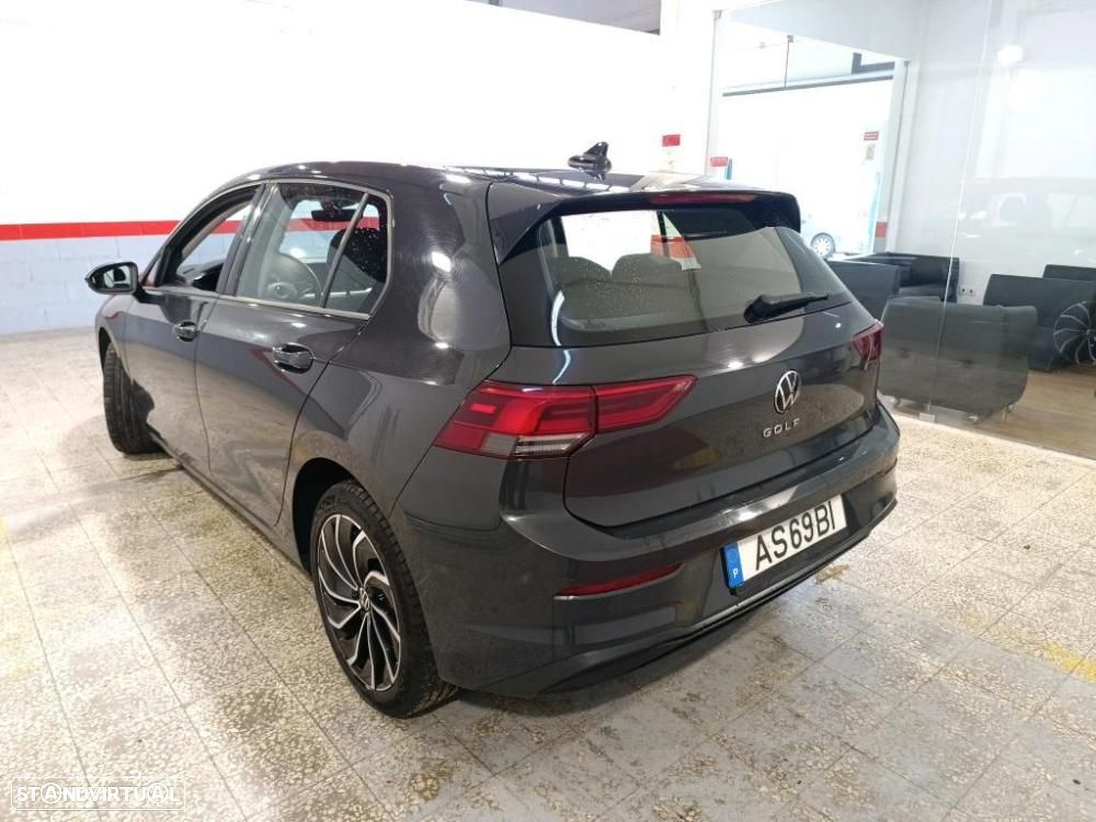 VW Golf 2.0 TDI Conceptline - 7