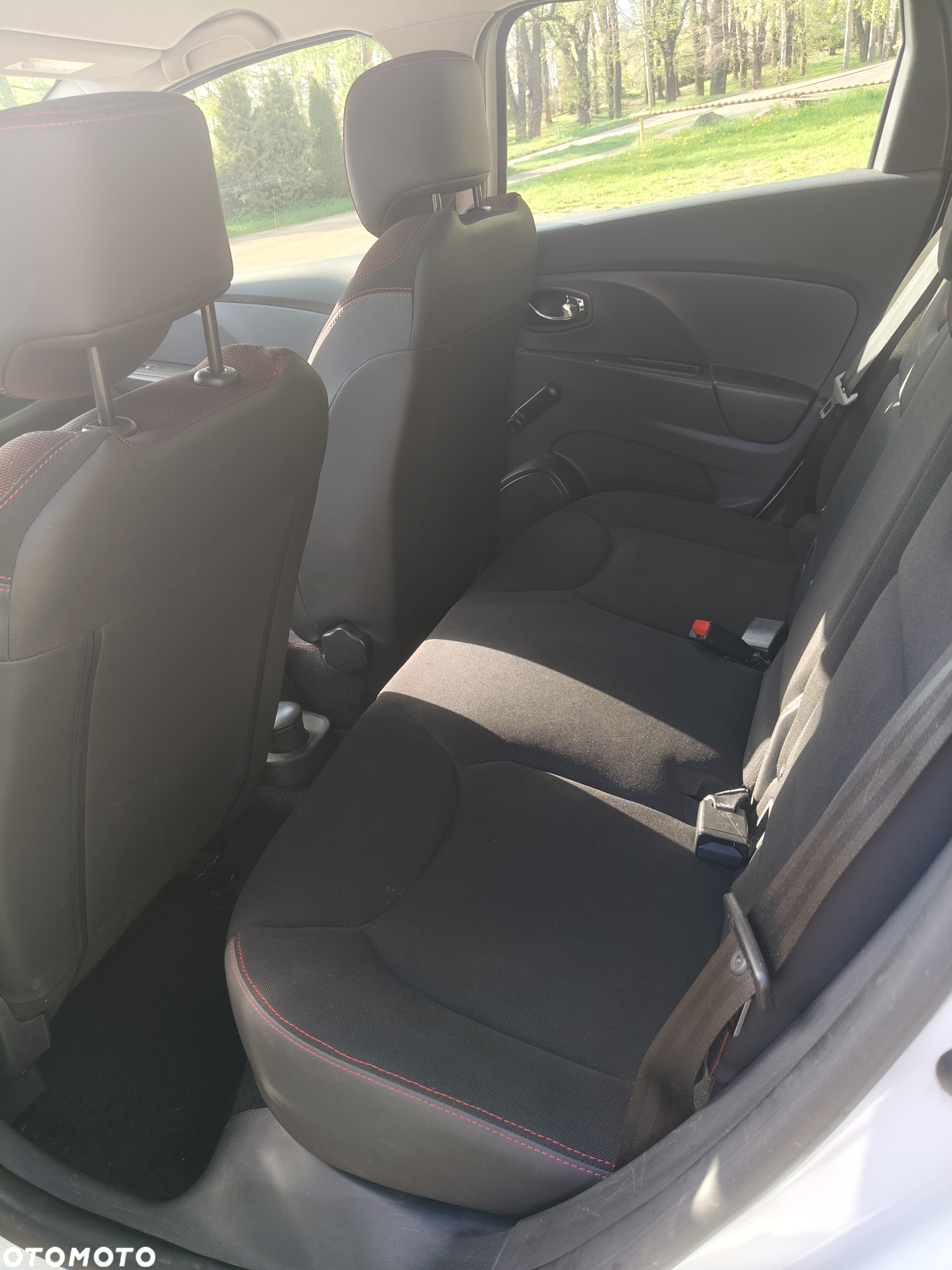 Renault Clio - 13