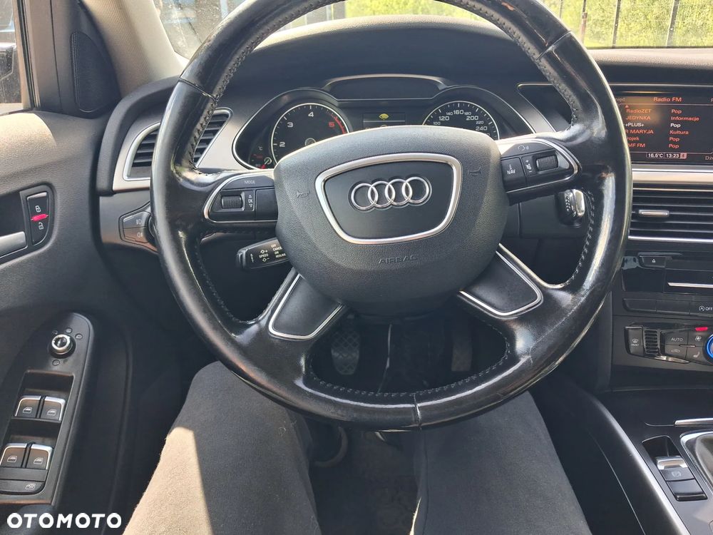 Audi A4 Avant 2.0 TDI - 10