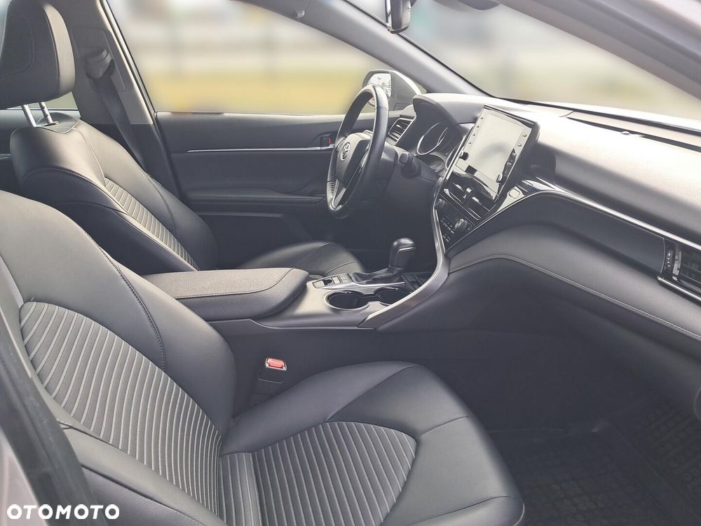 Toyota Camry 2.5 Hybrid Prestige CVT - 7
